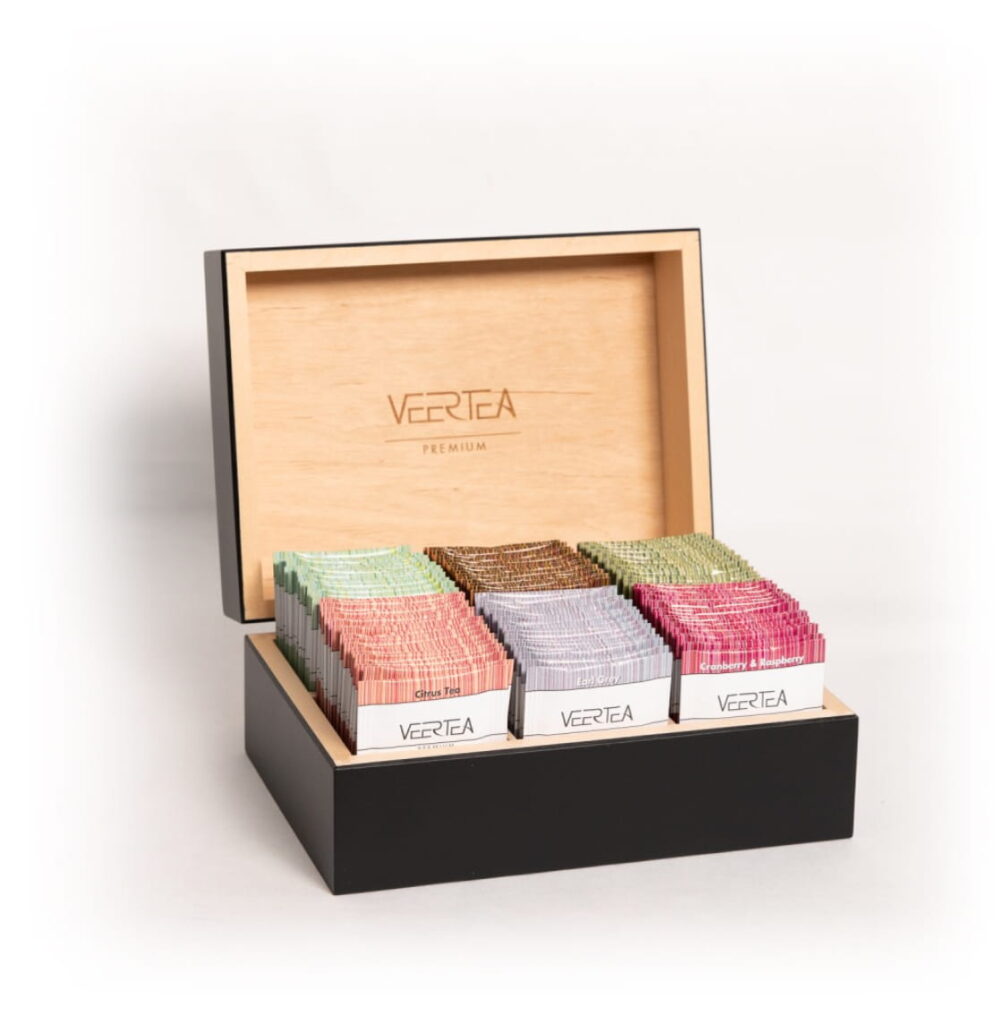 VEERTEA PREMIUM Zestaw herbat - drewniana skrzynka 96 kopert - czarna